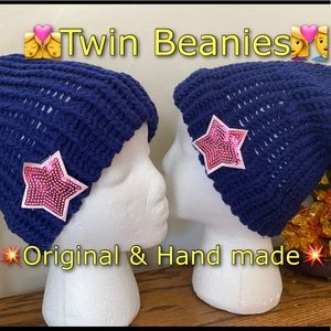 💙Twin/ Pair Hand made Beanies 💙